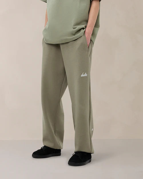 Signature Oversized Jogger