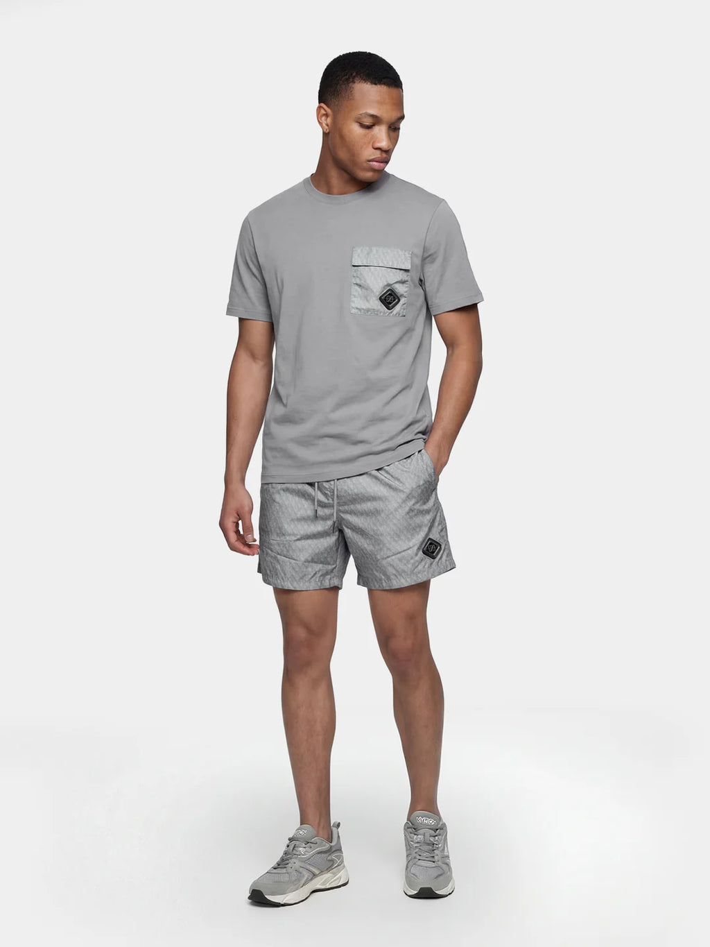 XPLCT Shadow Set Light grey